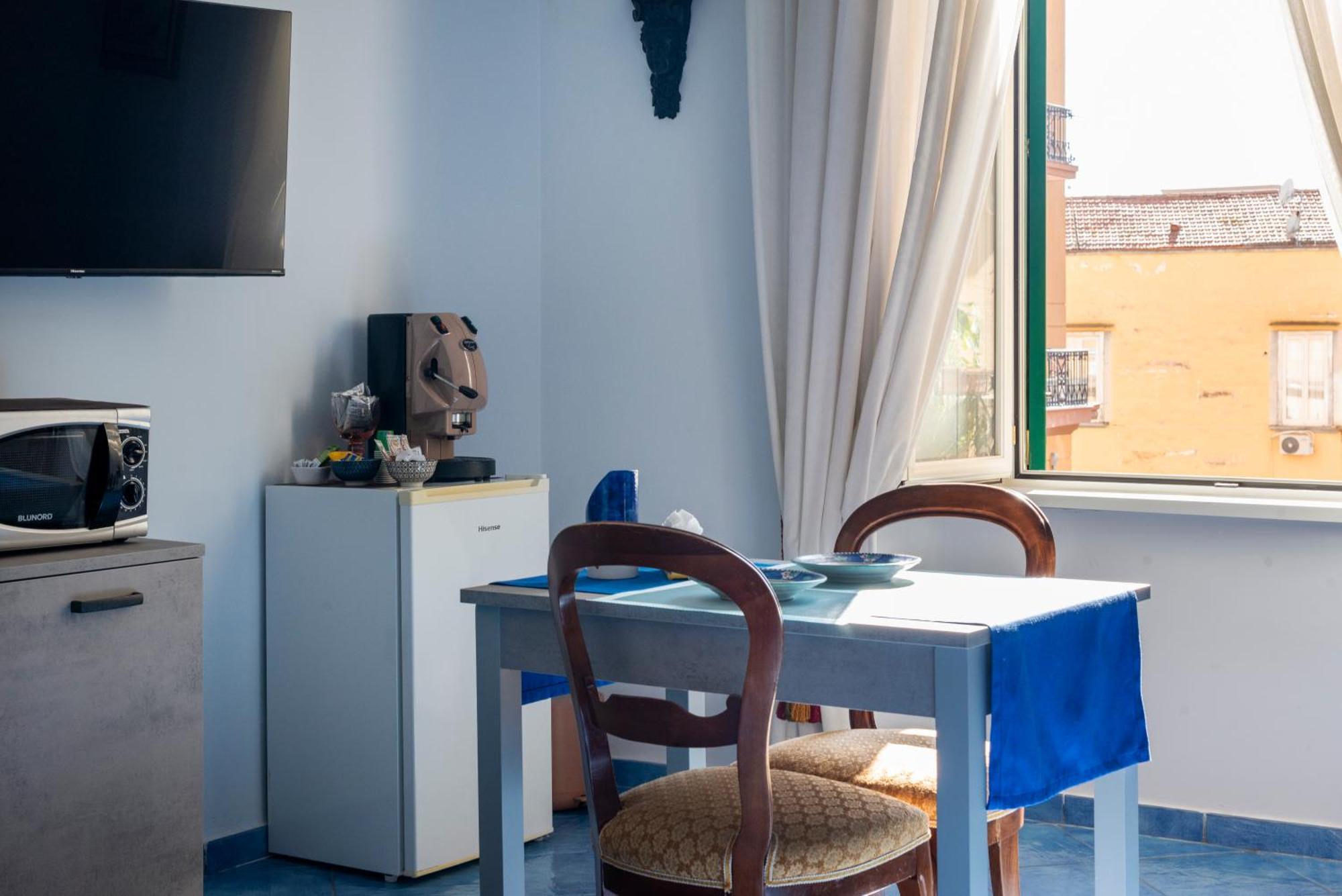 B&B Le Stanze Dei Mille Наполи Екстериор снимка