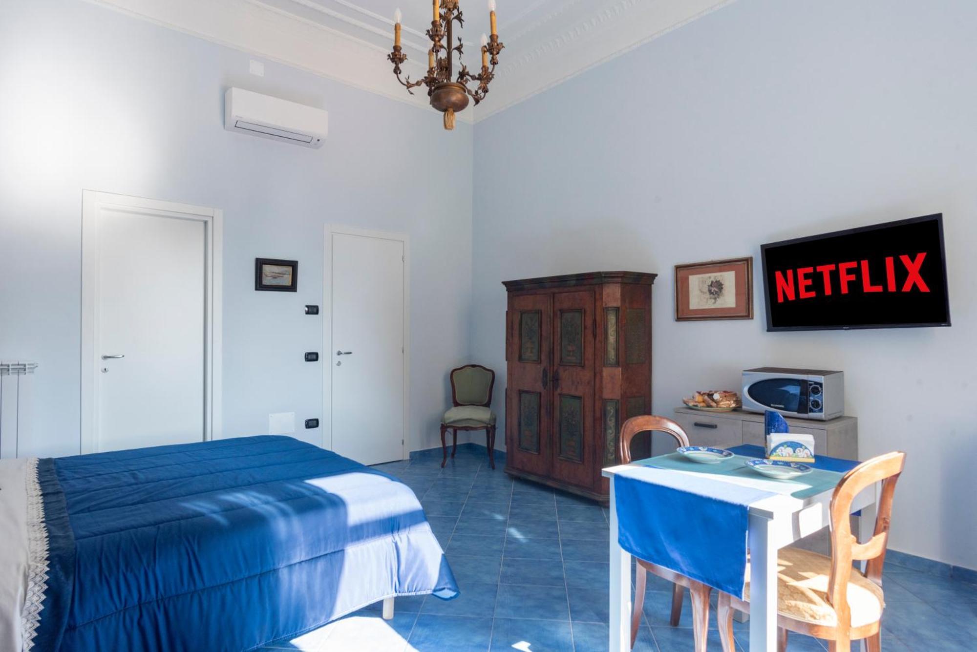 B&B Le Stanze Dei Mille Наполи Екстериор снимка