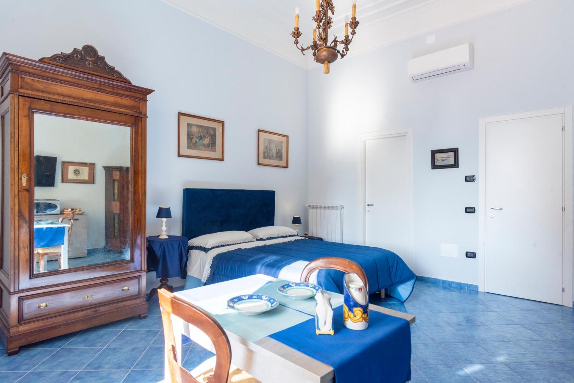 B&B Le Stanze Dei Mille Наполи Екстериор снимка
