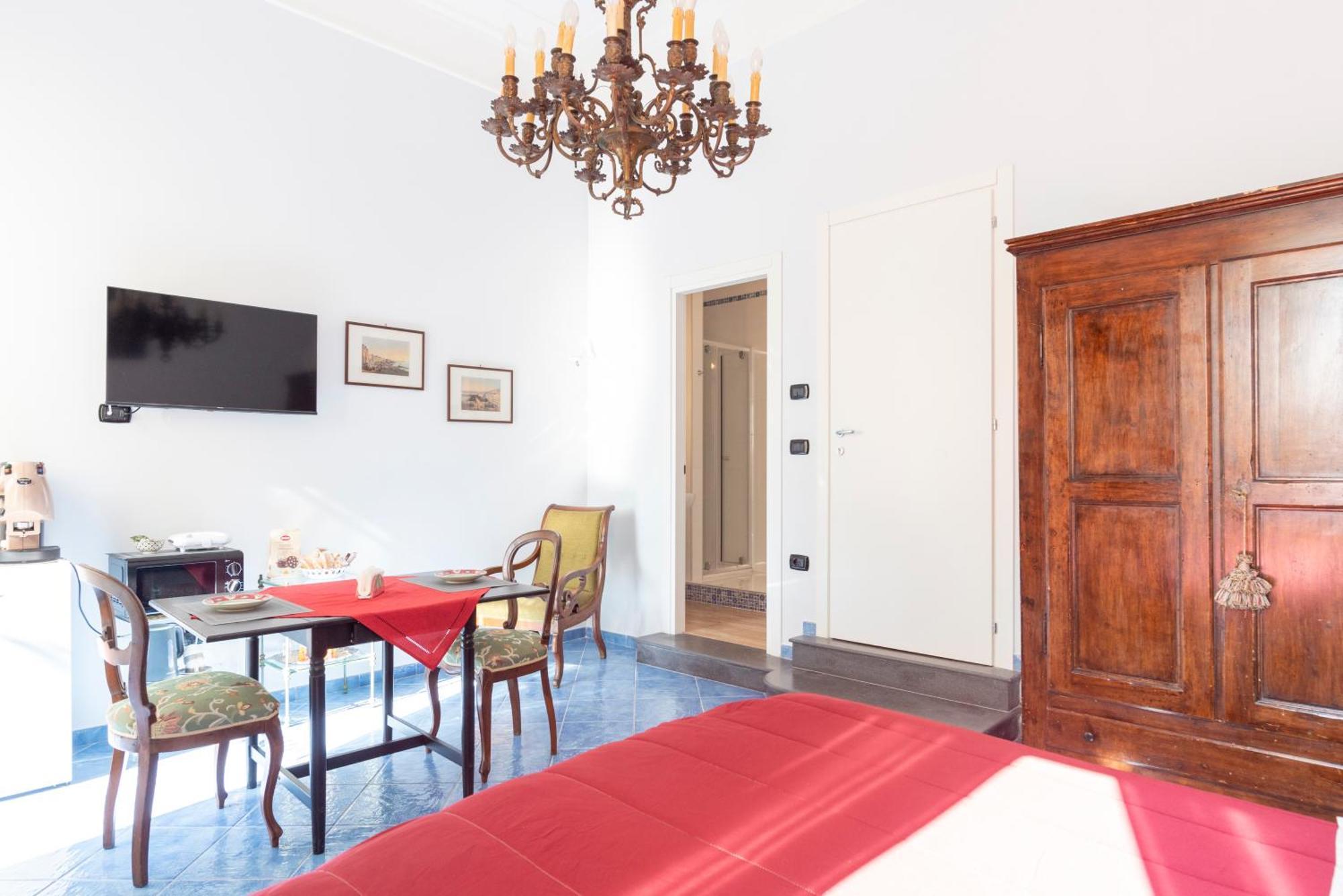 B&B Le Stanze Dei Mille Наполи Екстериор снимка