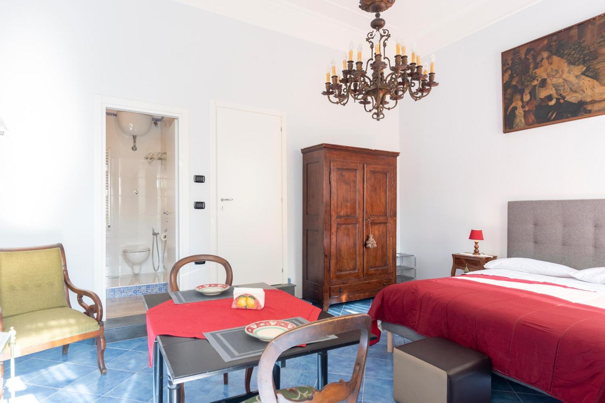 B&B Le Stanze Dei Mille Наполи Екстериор снимка